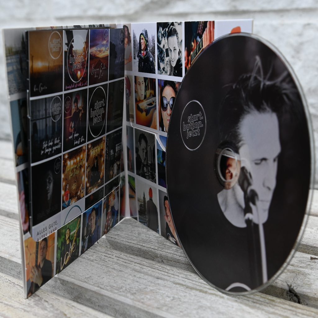 CD: Ich tanz mit mir (Deluxe-Version) - start.button.jetzt -> HANDSIGNIERT! – Bild 4